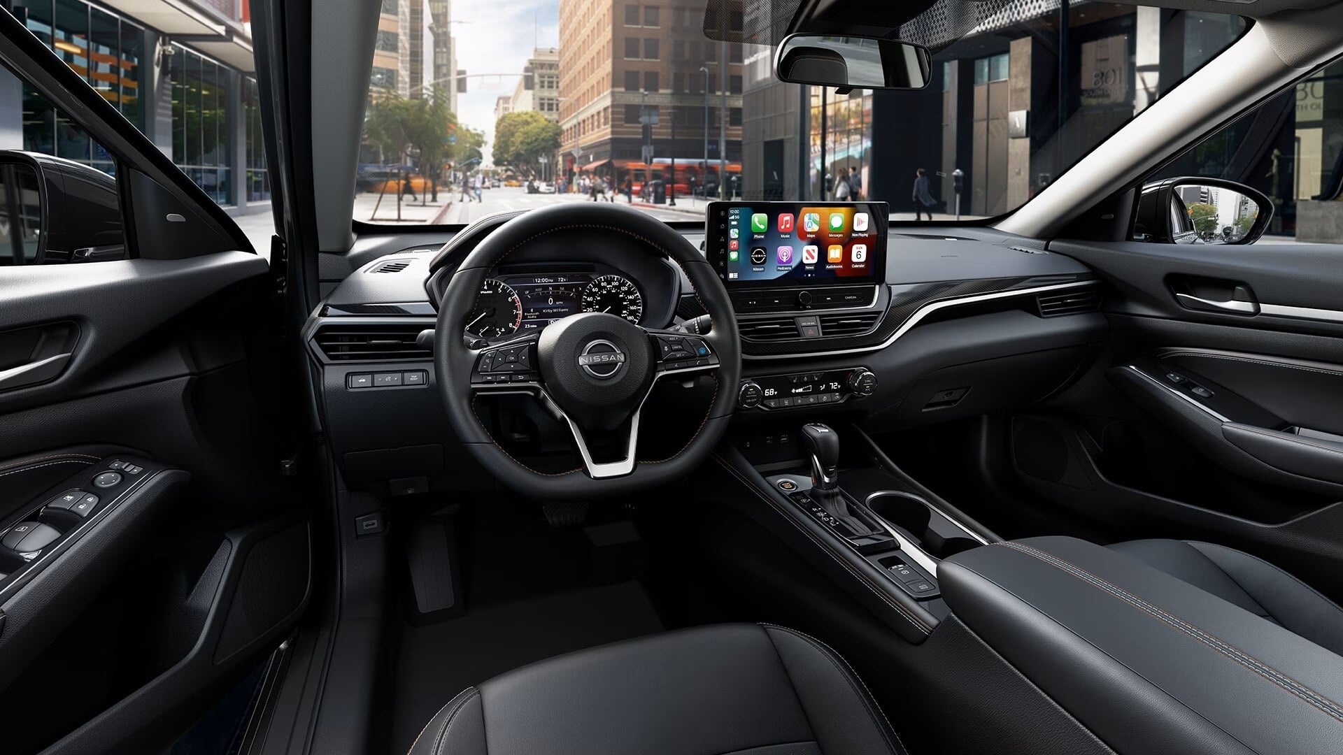 altima-interior