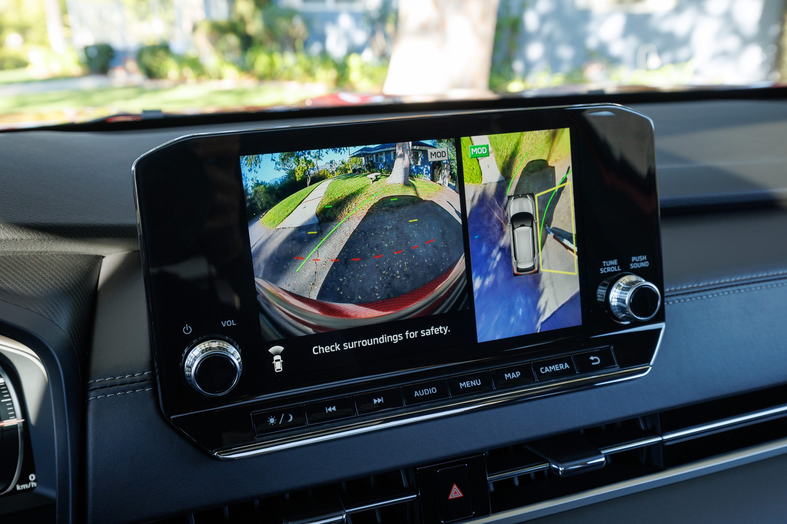 2026 Nissan Rogue Plug-in Hybrid 2