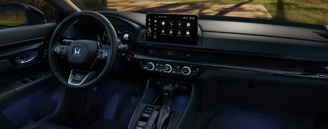 Technology and Comfort Inside the Cabin