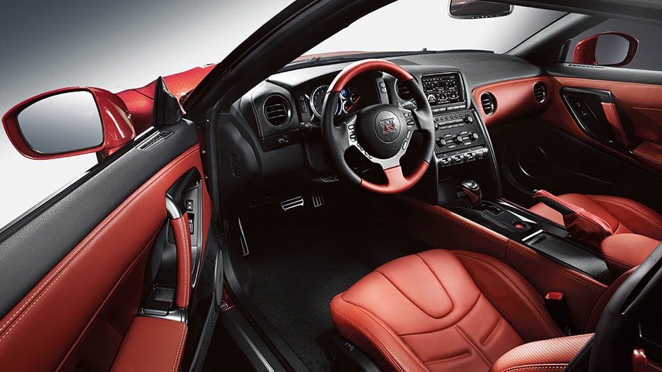 2015 Nissan GT-R Interior