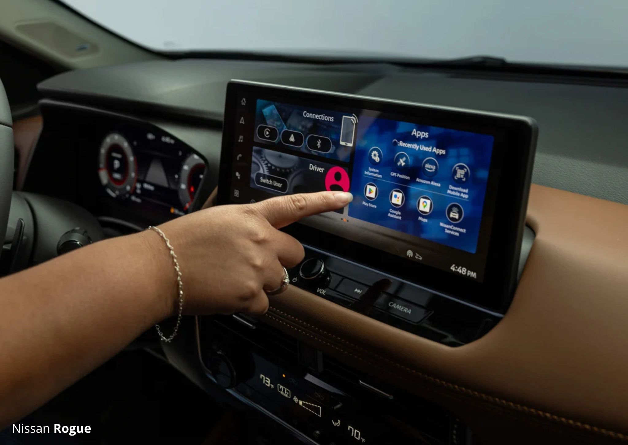 Nissan Rogue Technology and Comfort