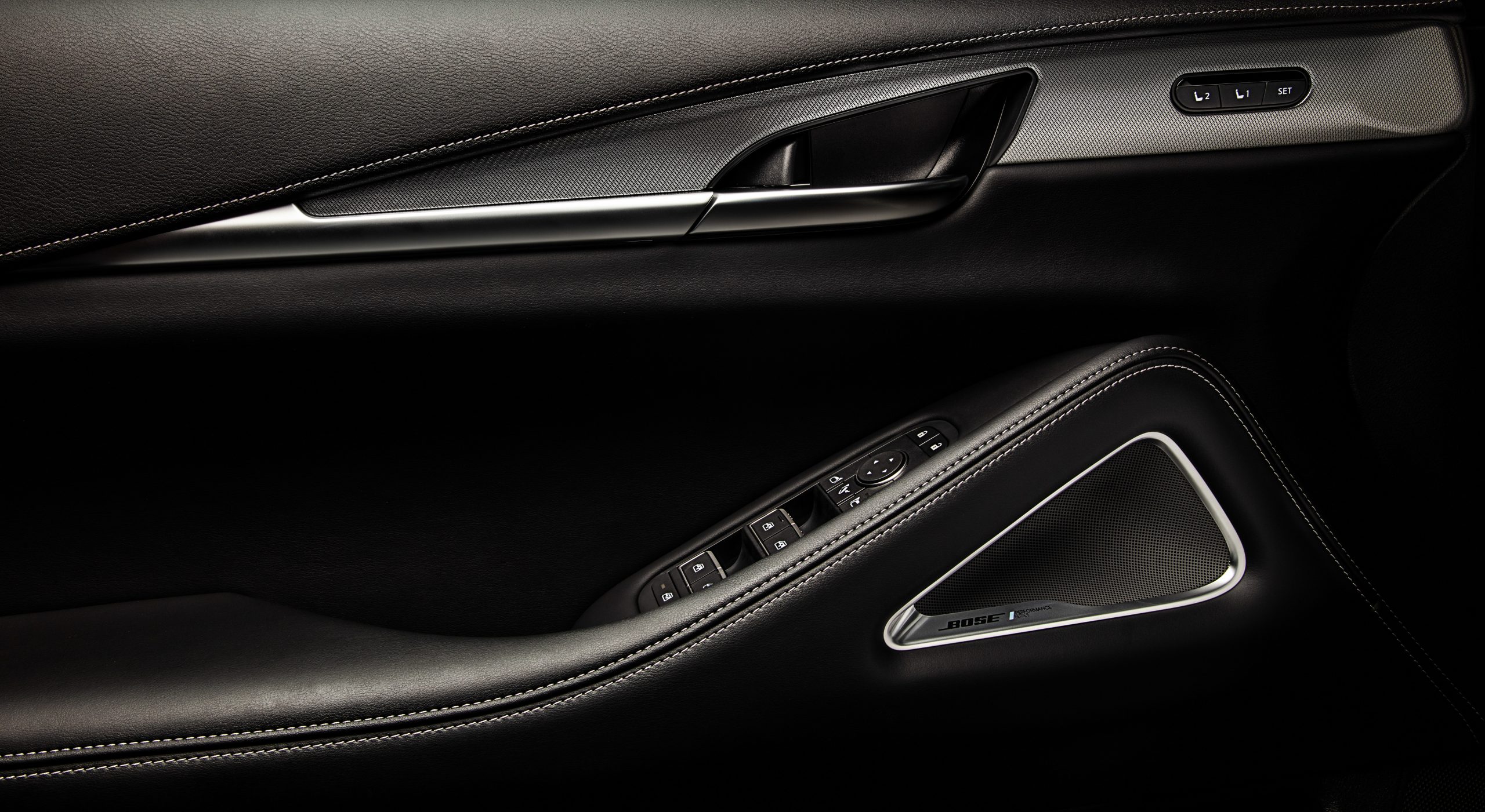 2025 QX60 Black Edition Package