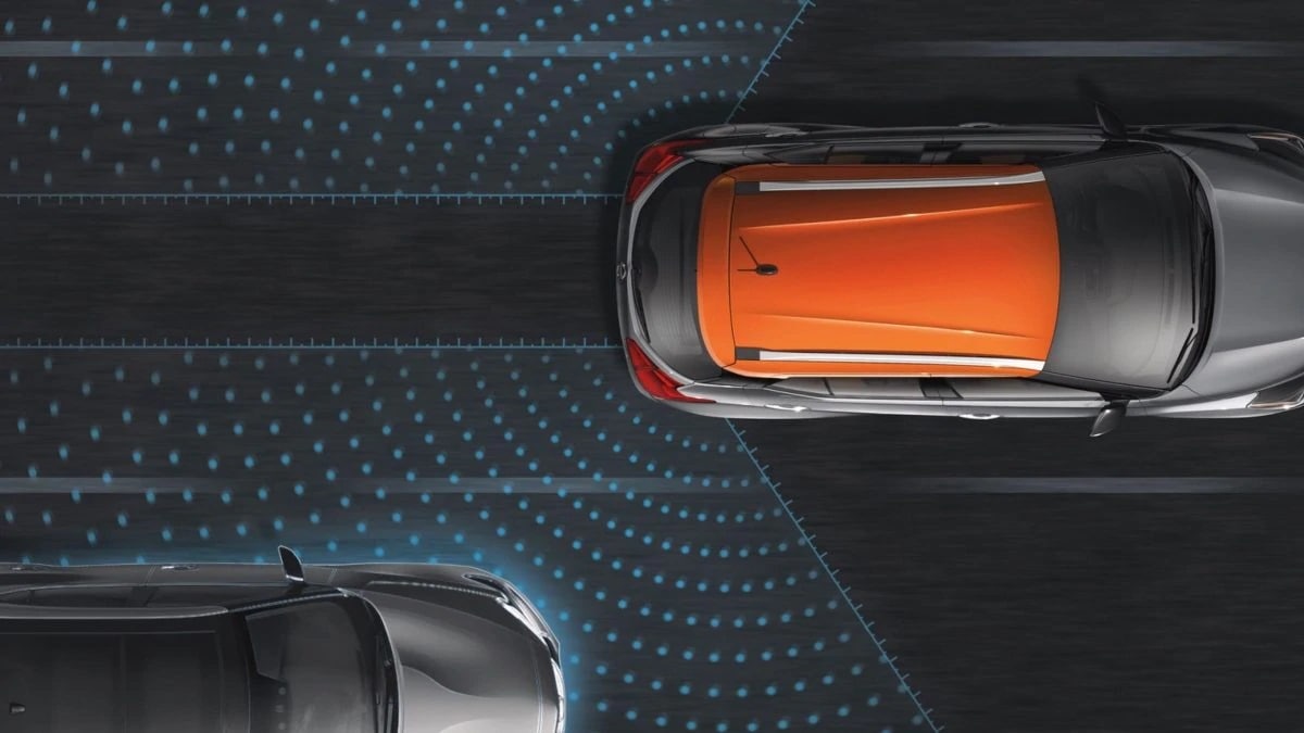 2020 Nissan Kicks Safety Features - Blind Spot Warning