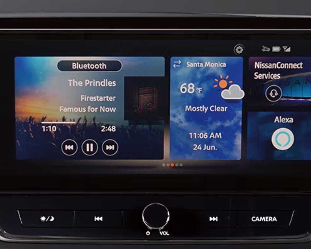 2024 Nissan Altima interior