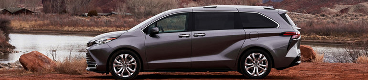 2022 Toyota Sienna Hybrid | Myers Barrhaven Toyota